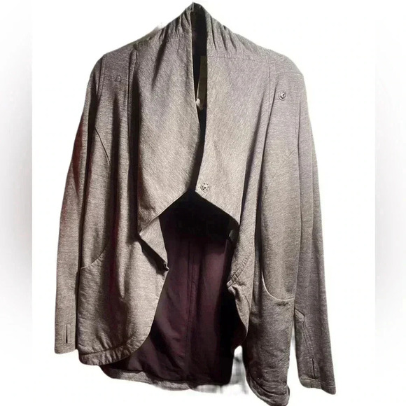 Lululemon  “that’s a wrap” long sleeve terry lightweight casual yoga sweater 4 - Picture 2 of 5